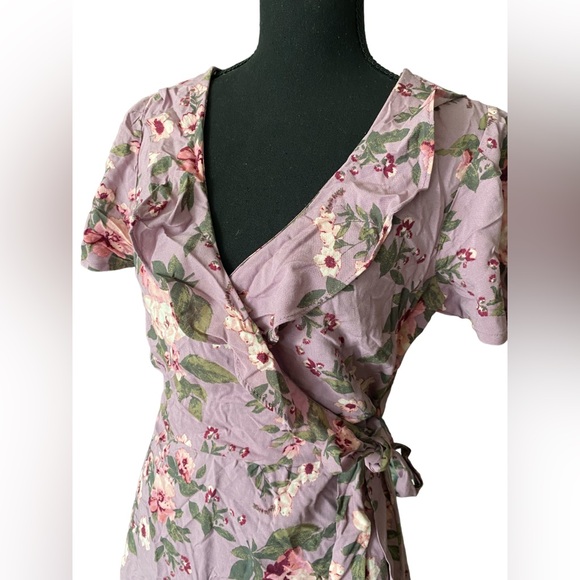 Xhilaration Lavender Floral Ruffled Babydoll Dress Preppy Collar Hem Size Small - Picture 3 of 12